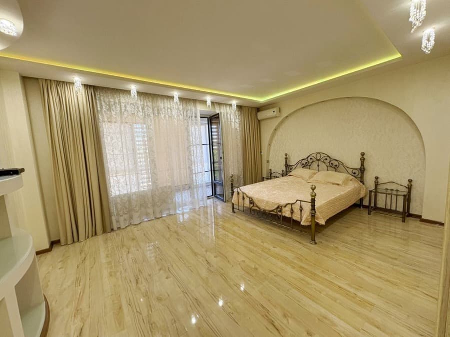 2-этажный дом 250 кв.м. в станице Анапская с дизайнерским ремонтом